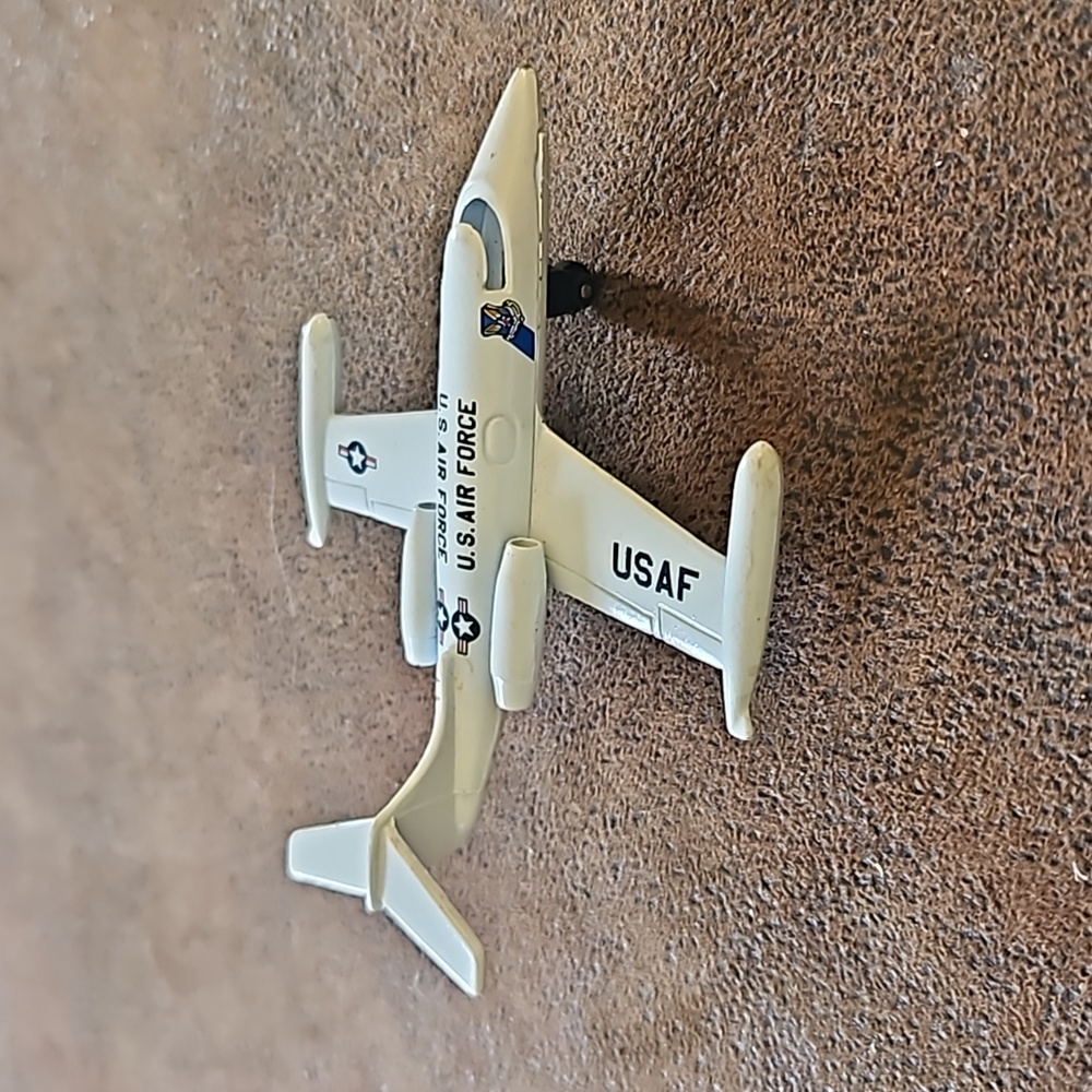 1973 Matchbox USAF Plane